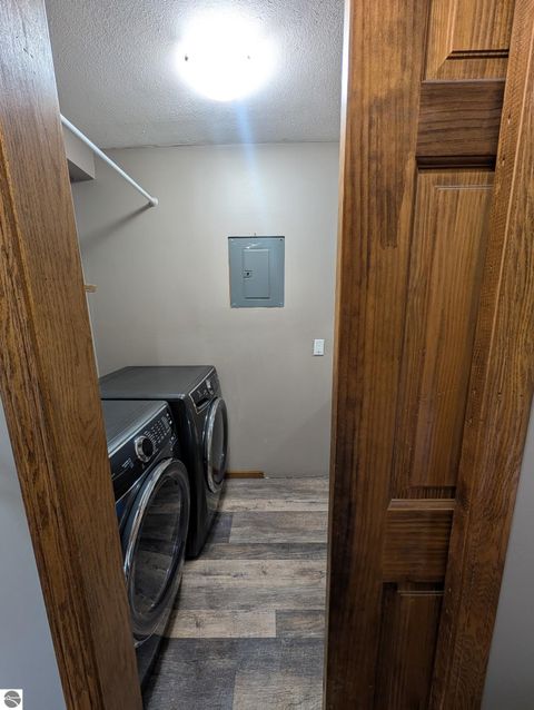Tiny photo for 817 Walnut Street, Cadillac, MI 49601 (MLS # 1945177)