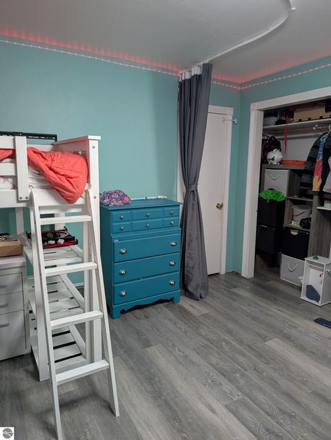 Tiny photo for 817 Walnut Street, Cadillac, MI 49601 (MLS # 1945177)