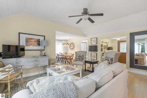 Tiny photo for 207 Birchwood Avenue, Traverse City, MI 49685 (MLS # 1943006)