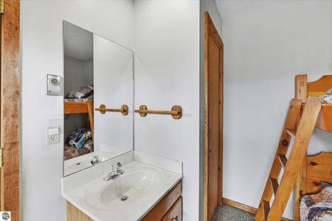 Tiny photo for 6520 Schuss Mountain Lane #3208, Mancelona, MI 49659 (MLS # 1943843)