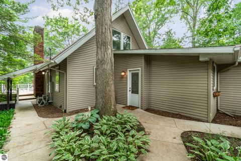 Tiny photo for 7670 Five Lakes Drive, Farwell, MI 48622 (MLS # 1941155)