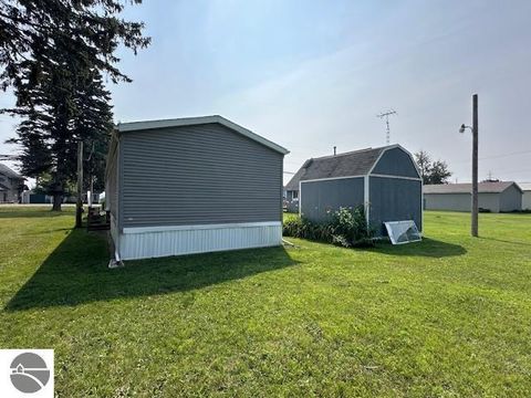 Tiny photo for 11765 West Shore Drive, Houghton Lake, MI 48629 (MLS # 1942939)