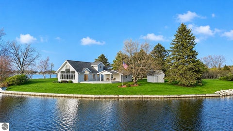Photo of 1017 Channel Drive, Lake Isabella, MI 48893 (MLS # 1944712)