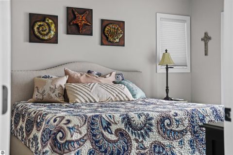 Tiny photo for 609 Lake Shore Drive, Cadillac, MI 49601 (MLS # 1942555)