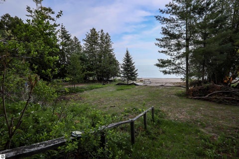 Tiny photo for 1057 Crescent Road, Harrisville, MI 48740 (MLS # 1949065)