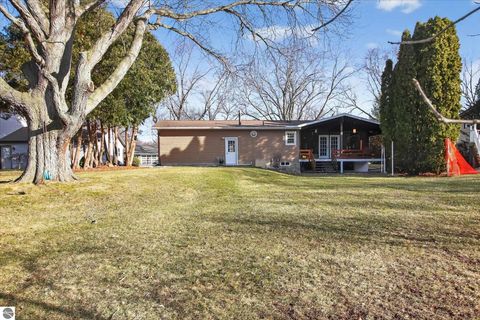 Tiny photo for 901 Riverview, Alma, MI 48801 (MLS # 1943307)