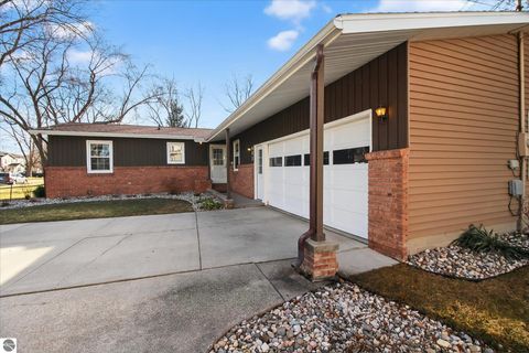Tiny photo for 901 Riverview, Alma, MI 48801 (MLS # 1943307)
