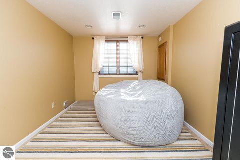 Tiny photo for 1636 E Gaylord Street, Mt Pleasant, MI 48858 (MLS # 1941613)