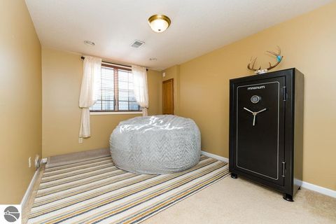 Tiny photo for 1636 E Gaylord Street, Mt Pleasant, MI 48858 (MLS # 1941613)