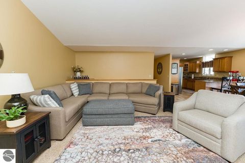 Tiny photo for 1636 E Gaylord Street, Mt Pleasant, MI 48858 (MLS # 1941613)