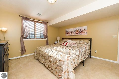 Tiny photo for 1636 E Gaylord Street, Mt Pleasant, MI 48858 (MLS # 1941613)