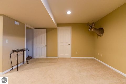 Tiny photo for 1636 E Gaylord Street, Mt Pleasant, MI 48858 (MLS # 1941613)