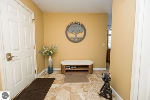 Tiny photo for 1636 E Gaylord Street, Mt Pleasant, MI 48858 (MLS # 1941613)