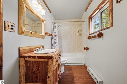 Tiny photo for 206 Silverhill Drive, Houghton Lake, MI 48629 (MLS # 1944026)