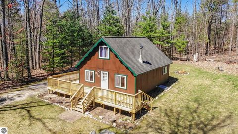 Tiny photo for 206 Silverhill Drive, Houghton Lake, MI 48629 (MLS # 1944026)