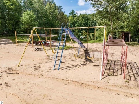 Tiny photo for 2861 Cemetery Road, Gladwin, MI 48624 (MLS # 1949842)