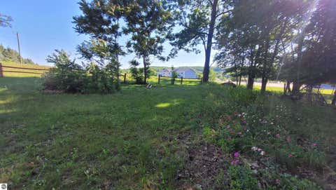 Tiny photo for 3962 Holiday RD, Traverse City, MI 49686 (MLS # 1947484)