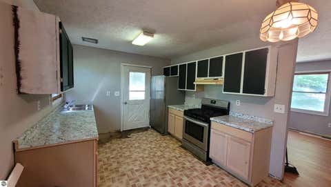 Tiny photo for 3962 Holiday RD, Traverse City, MI 49686 (MLS # 1947484)