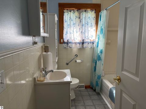 Tiny photo for 9364 N Manitou Trail, Northport, MI 49670 (MLS # 1945757)