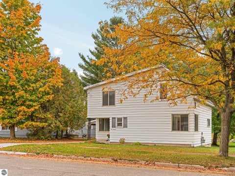 Tiny photo for 619 Linden Street, Cadillac, MI 49601 (MLS # 1951670)