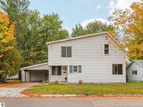 Tiny photo for 619 Linden Street, Cadillac, MI 49601 (MLS # 1951670)