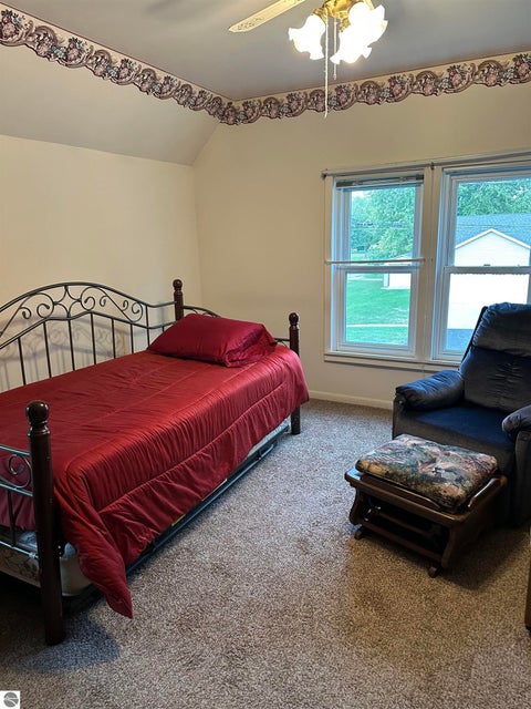 Tiny photo for 333 N Chippewa ST, Shepherd, MI 48883 (MLS # 1950572)