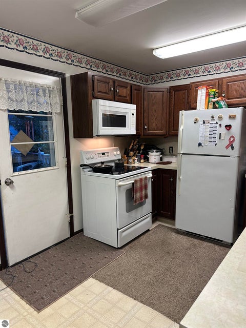 Tiny photo for 333 N Chippewa ST, Shepherd, MI 48883 (MLS # 1950572)