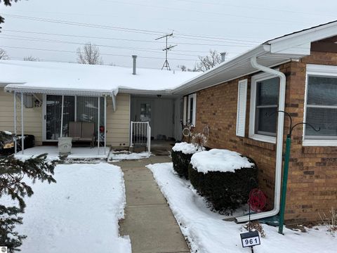 Tiny photo for 959 SE Andover Court, Grand Rapids, MI 49508 (MLS # 1942425)