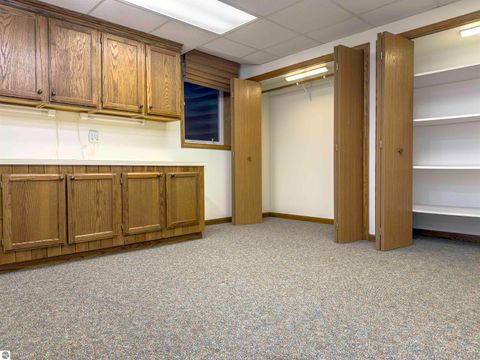 Tiny photo for 350 Applewood Lane, Mt Pleasant, MI 48858 (MLS # 1941904)