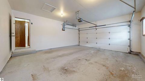 Tiny photo for 350 Applewood Lane, Mt Pleasant, MI 48858 (MLS # 1941904)