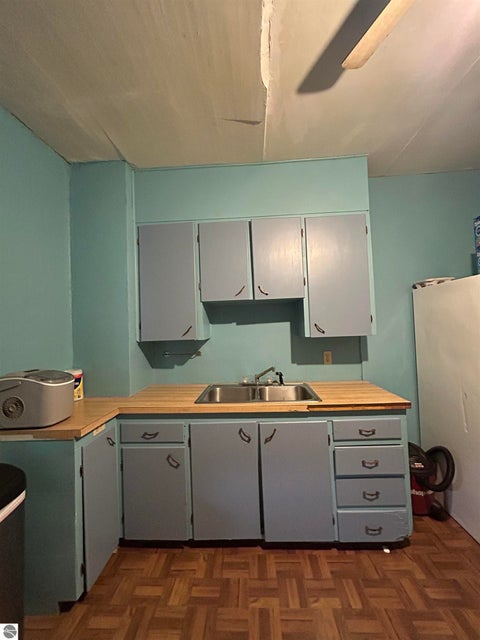 Tiny photo for 110 N Grover Avenue, Alma, MI 48801 (MLS # 1950521)