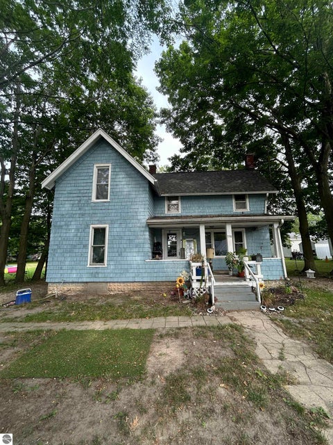 Photo of 110 N Grover Avenue, Alma, MI 48801 (MLS # 1950521)