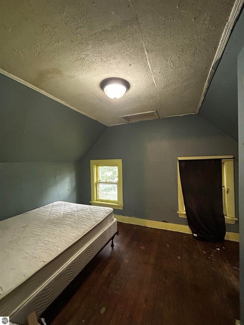 Tiny photo for 110 N Grover Avenue, Alma, MI 48801 (MLS # 1950521)