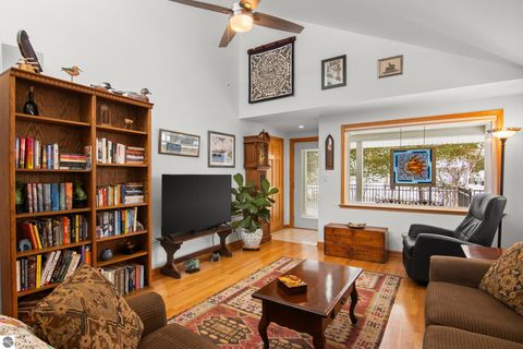 Tiny photo for 877 Hannah Avenue, Traverse City, MI 49686 (MLS # 1943487)