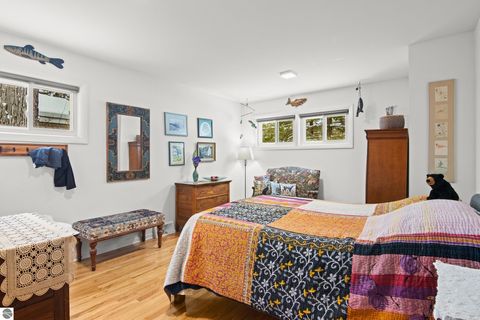 Tiny photo for 877 Hannah Avenue, Traverse City, MI 49686 (MLS # 1943487)