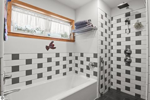 Tiny photo for 877 Hannah Avenue, Traverse City, MI 49686 (MLS # 1943487)