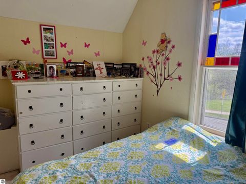 Tiny photo for 513 Walnut Street, Alma, MI 48801 (MLS # 1944608)