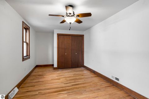 Tiny photo for 214 W Tenth Street, Traverse City, MI 49684 (MLS # 1945131)