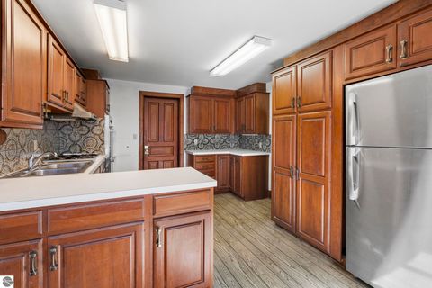 Tiny photo for 214 W Tenth Street, Traverse City, MI 49684 (MLS # 1945131)