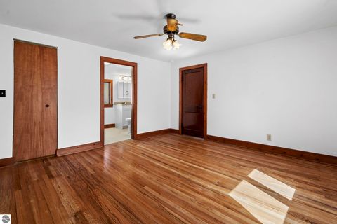 Tiny photo for 214 W Tenth Street, Traverse City, MI 49684 (MLS # 1945131)
