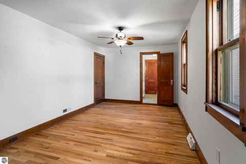 Tiny photo for 214 W Tenth Street, Traverse City, MI 49684 (MLS # 1945131)