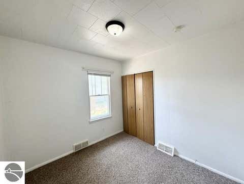 Tiny photo for 1709 Hickory Street, Alma, MI 48801 (MLS # 1948854)