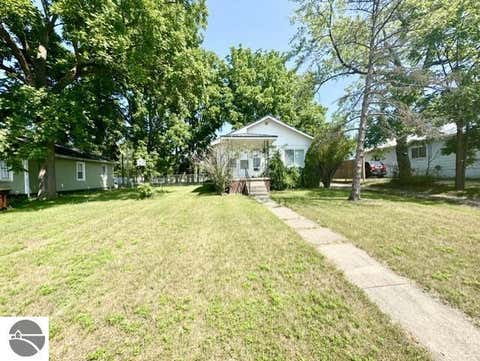 Tiny photo for 1709 Hickory Street, Alma, MI 48801 (MLS # 1948854)