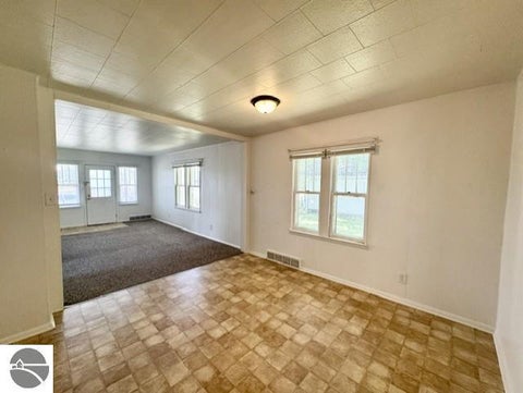 Tiny photo for 1709 Hickory Street, Alma, MI 48801 (MLS # 1948854)
