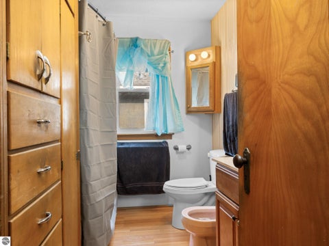 Tiny photo for 611 Washington Street, Cadillac, MI 49601 (MLS # 1950465)
