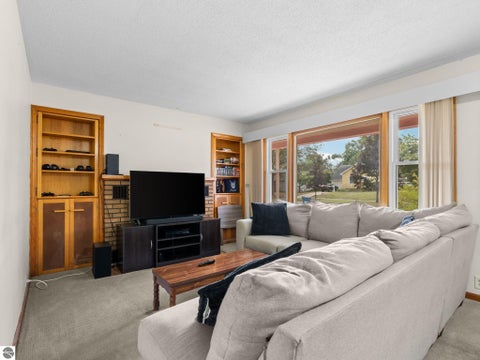 Tiny photo for 611 Washington Street, Cadillac, MI 49601 (MLS # 1950465)