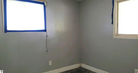 Tiny photo for 424 N Ithaca Street, Ithaca, MI 48847 (MLS # 1948412)