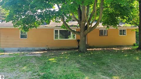 Tiny photo for 424 N Ithaca Street, Ithaca, MI 48847 (MLS # 1948412)