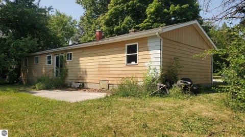 Tiny photo for 424 N Ithaca Street, Ithaca, MI 48847 (MLS # 1948412)