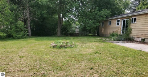 Tiny photo for 424 N Ithaca Street, Ithaca, MI 48847 (MLS # 1948412)